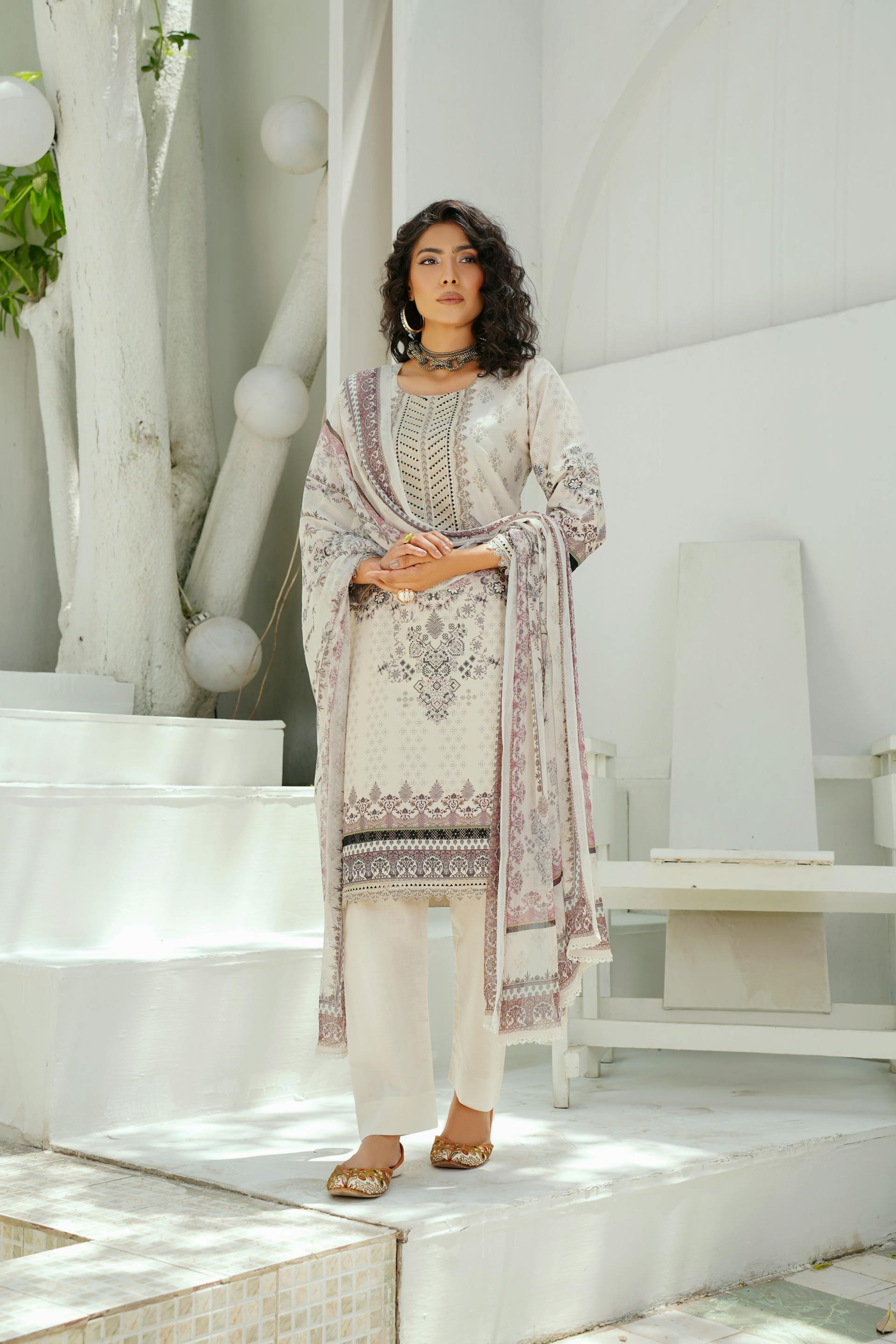 Farah Shakeel Wardrobe