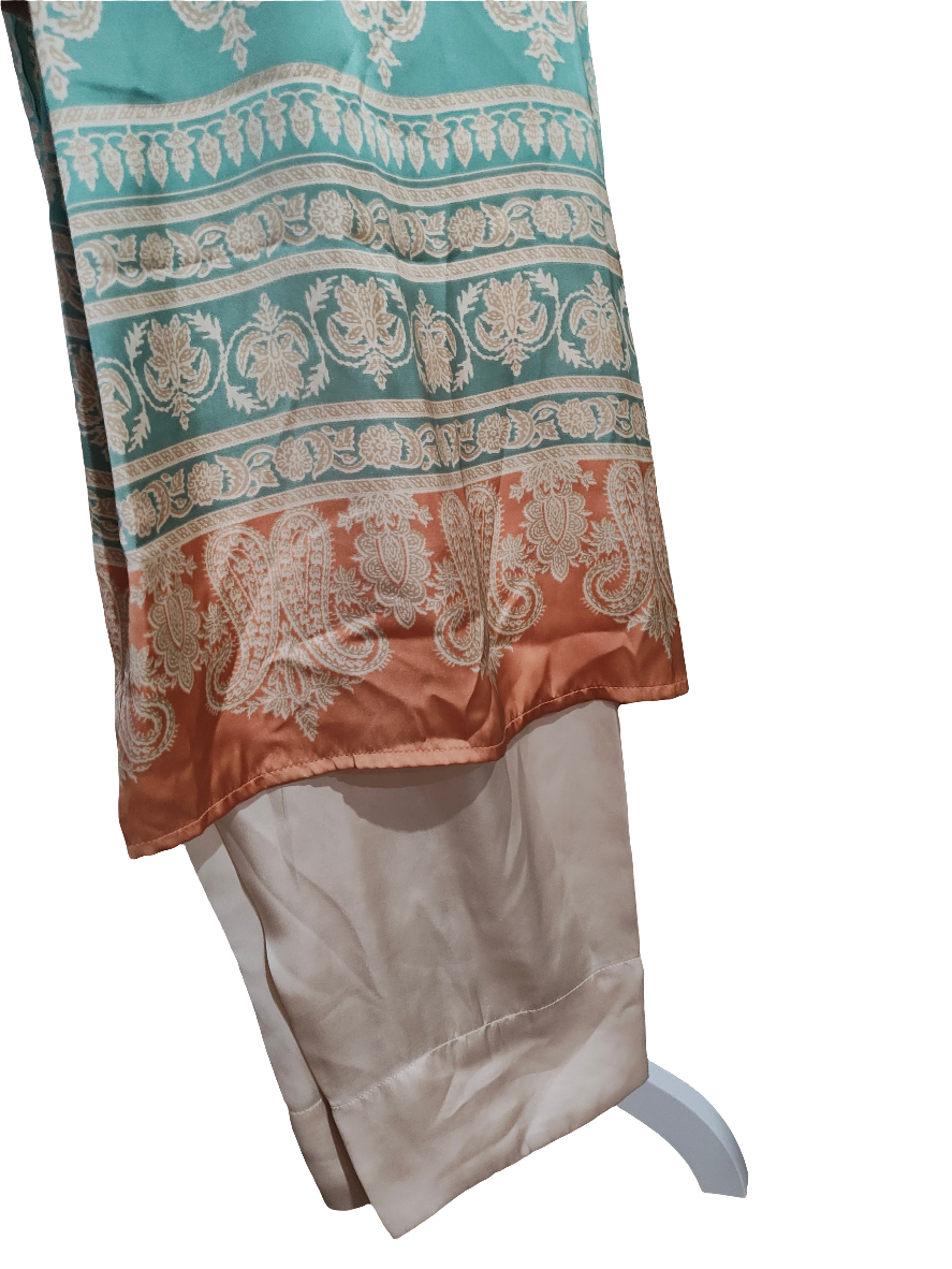 Stitched printed medium size silk shirt with trouser