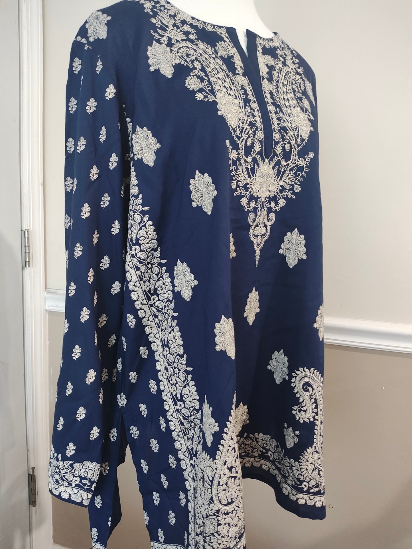 Large 2 piece lawn embroided