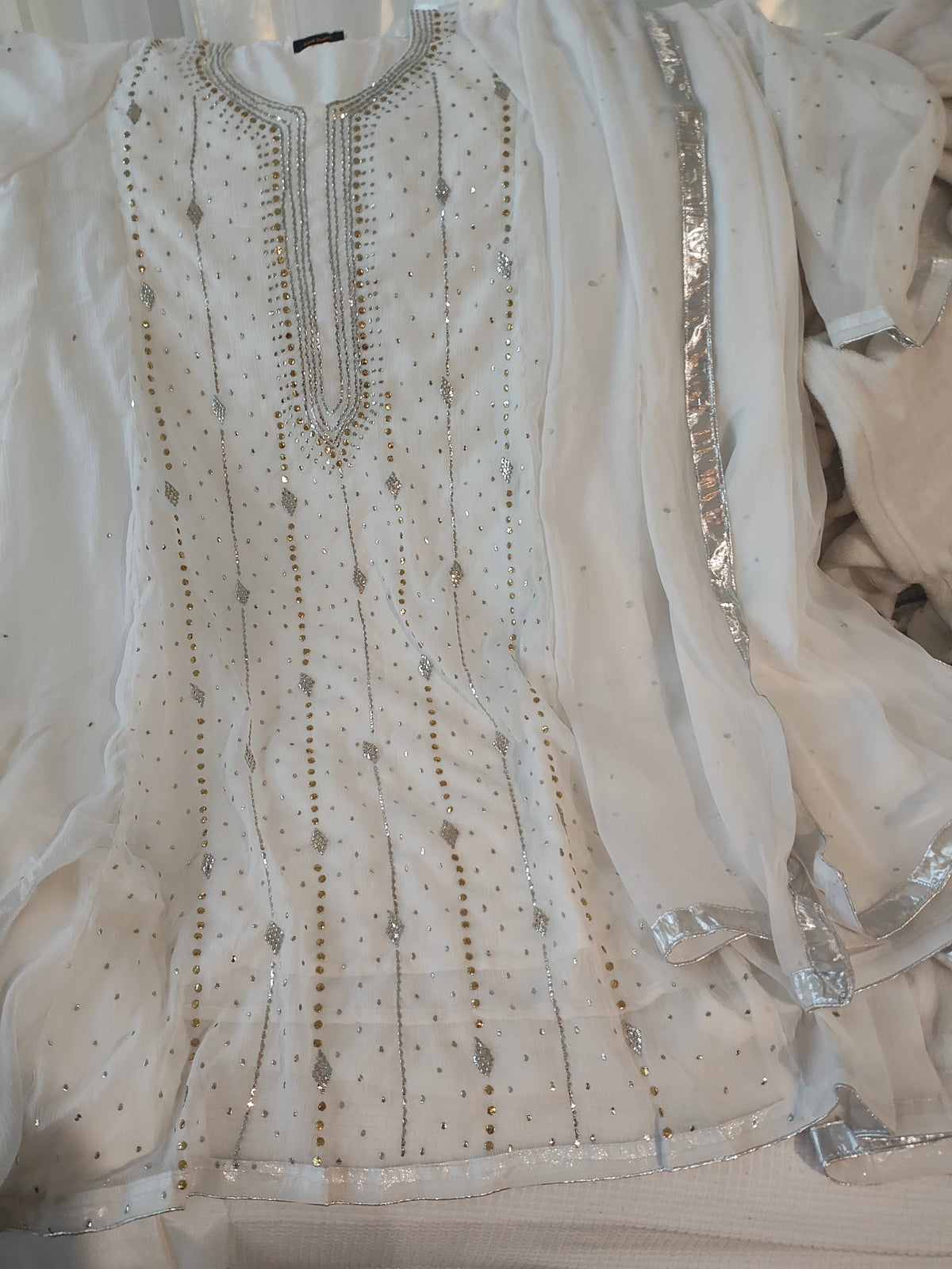 Large Mukesh work shafoon stitched